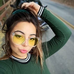 Meet your Posher, Katelyn